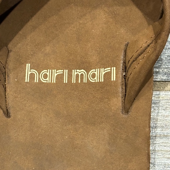 Worn once! Mens’s Hari Mari Men’s Fields Flip Flops in Bourbon- Size 8 - Picture 5 of 8